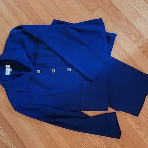2 piece matching ladies suit